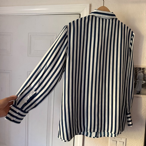 NWT LILYSILK blue white mulberry silk striped long sleeve button up shirt - Picture 6 of 9